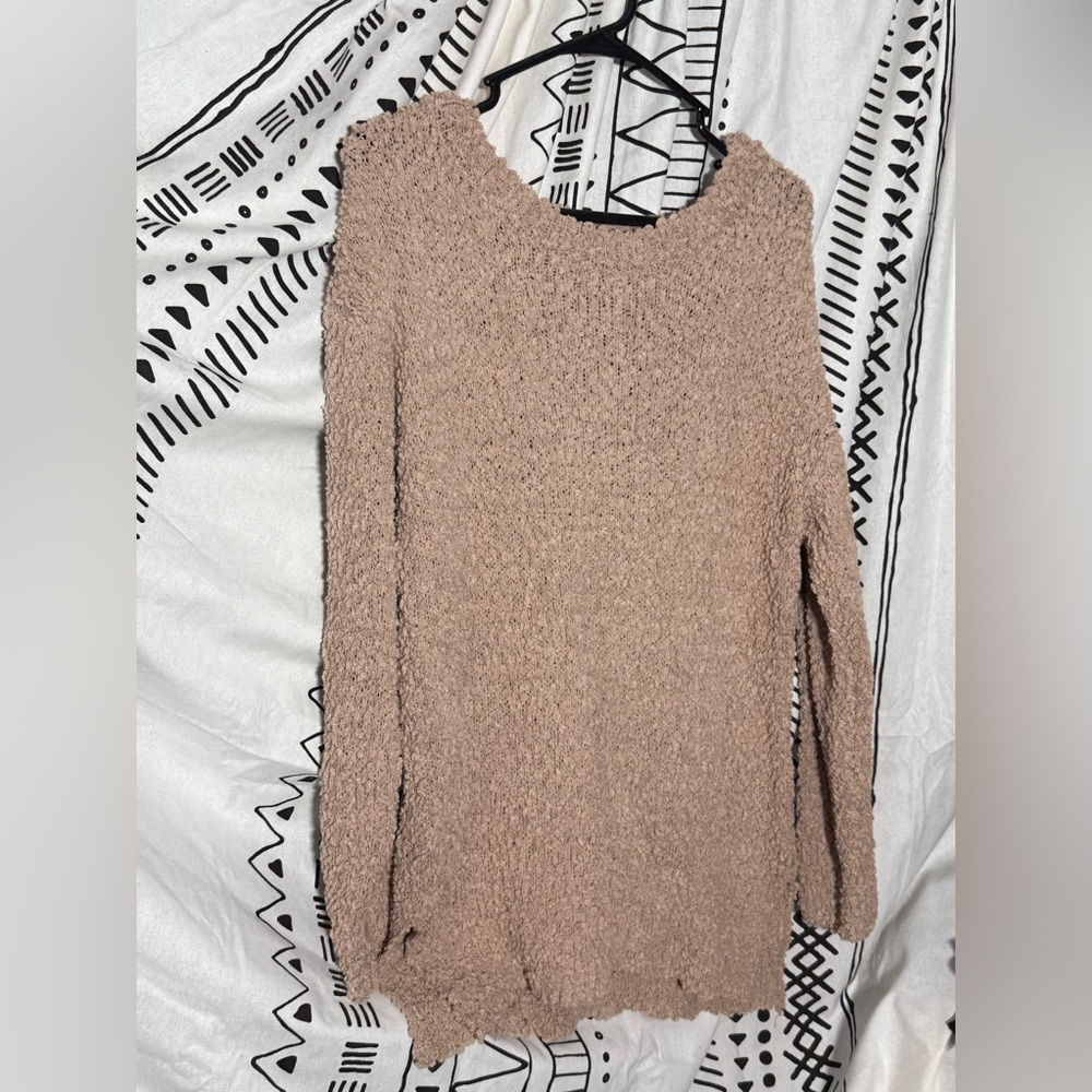Very soft knitted sweater in wonderful condition